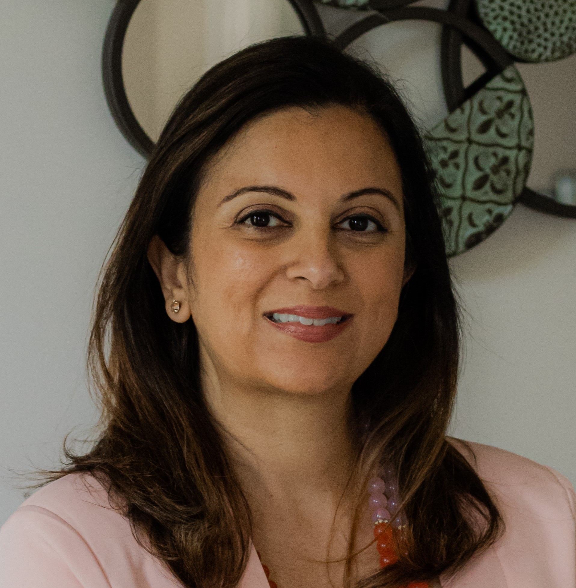 Yasmin Virani Headshot